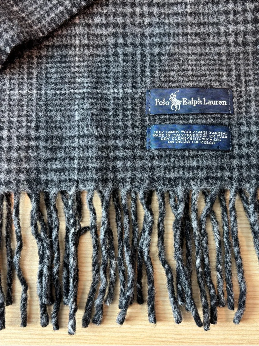 Polo Ralph Lauren Lambswool Blend Scarf Made in Italy Gray Glen Plaid Fringed